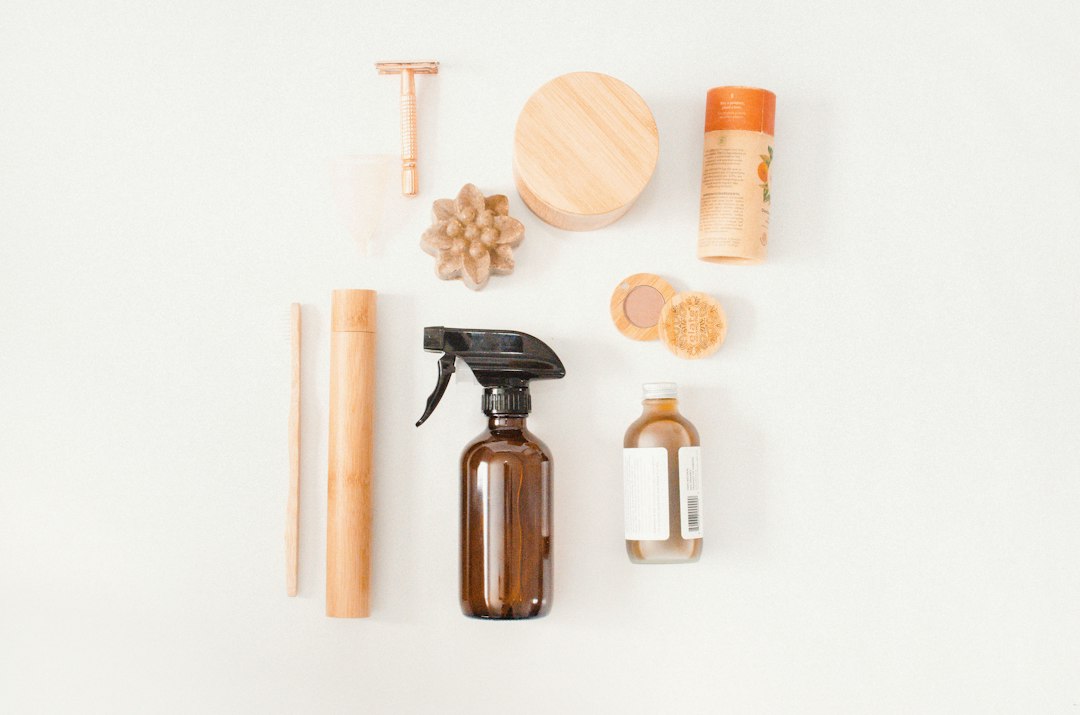 Visual representation of Natural Home Cleaning Hacks & Kitchen Stain Removal DIY resources